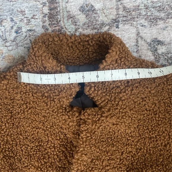 Banana Republic Teddy Car Coat in Toasted size S plush and lined - Picture 13 of 16